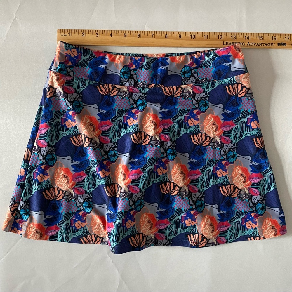 Kind Apparel Floral Print Skort Women's size XS
